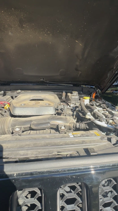 JEEP HOOD STRUT KIT INSTALLED